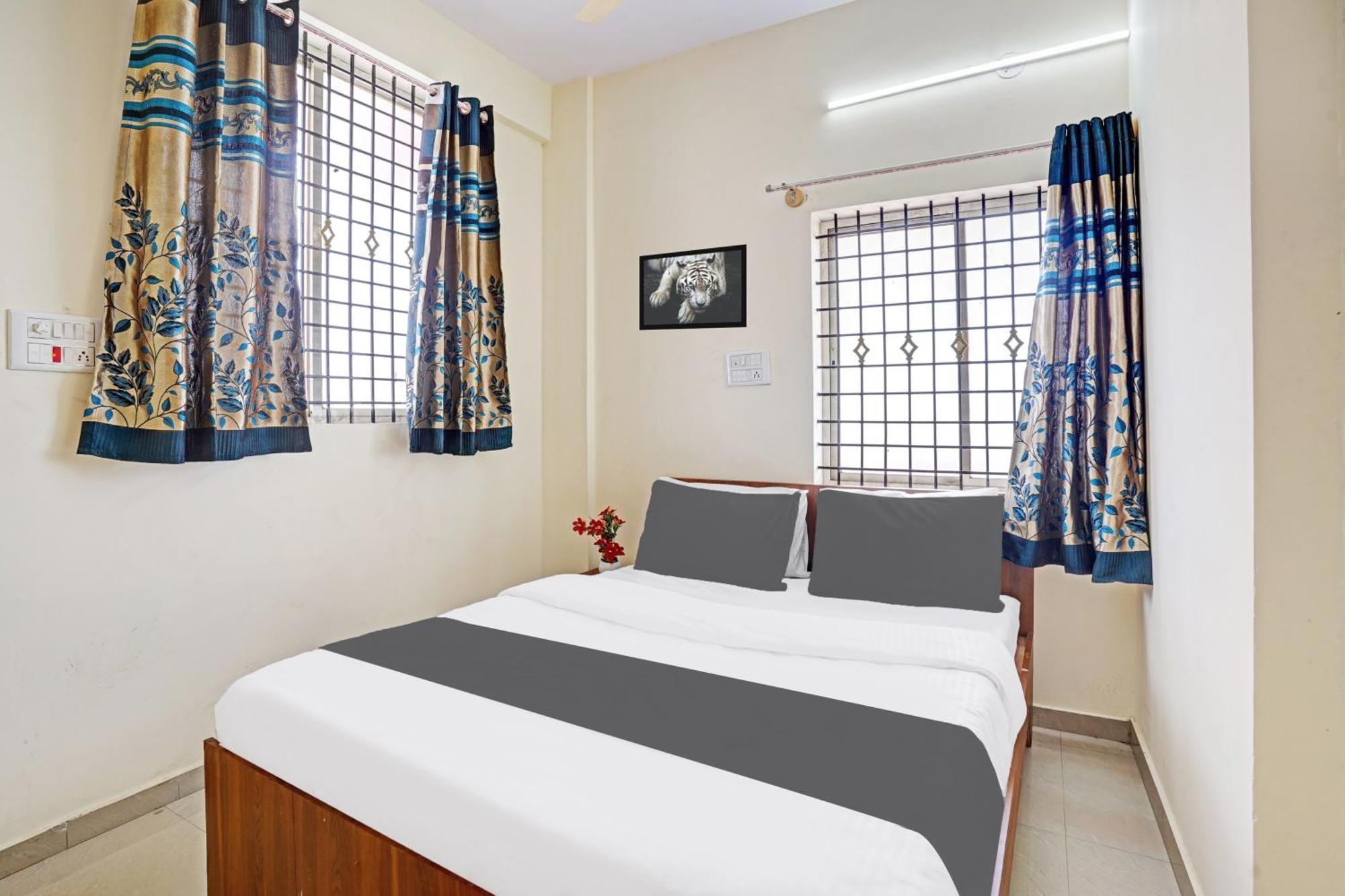 Hotel O Sv Lodge Bangalore Eksteriør billede